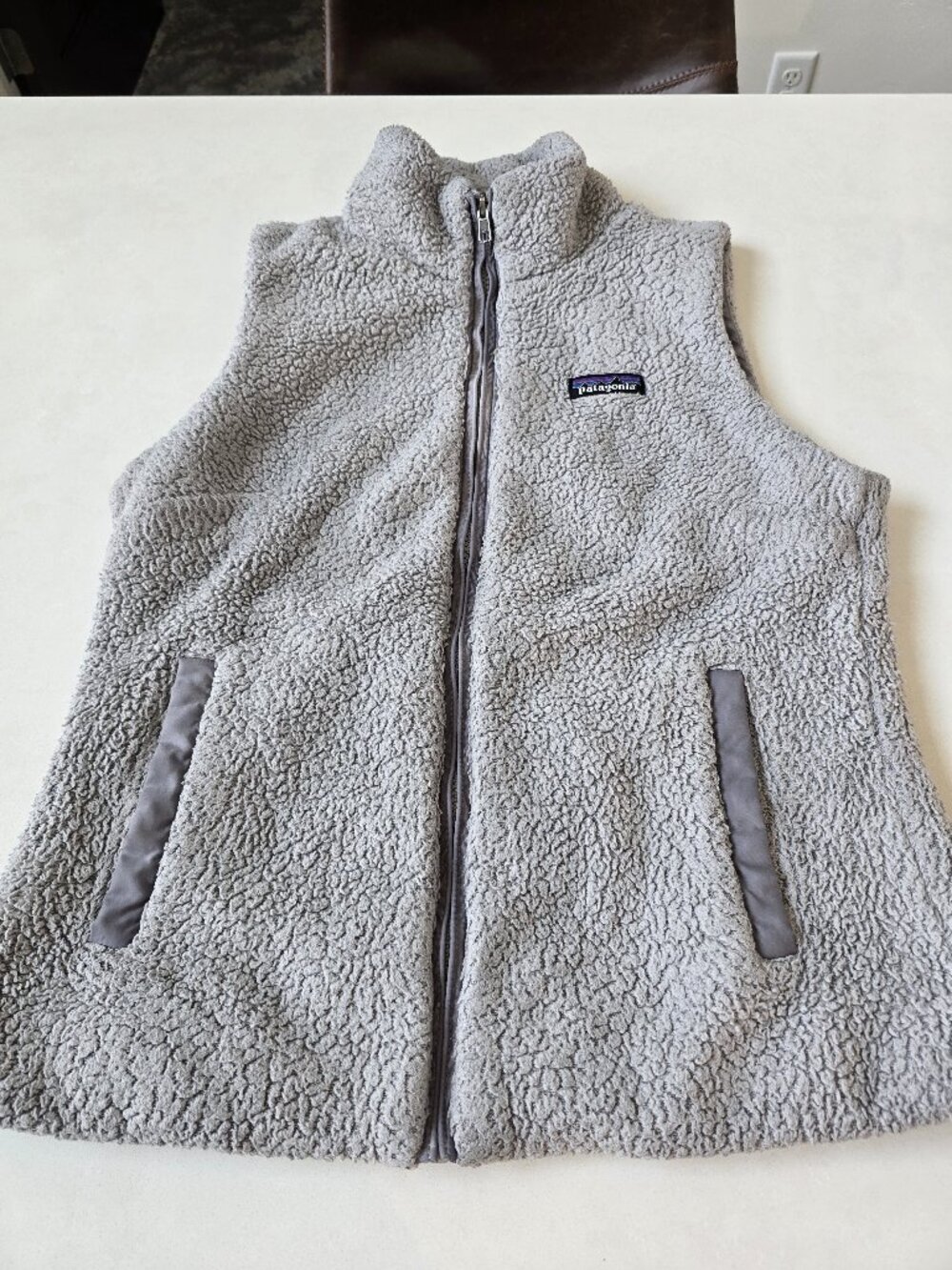 Patagonia Sherpa Vest Womens Medium Grey